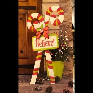 Home Interiors-Celebrating Home Metal Belive Door Christmas Decor